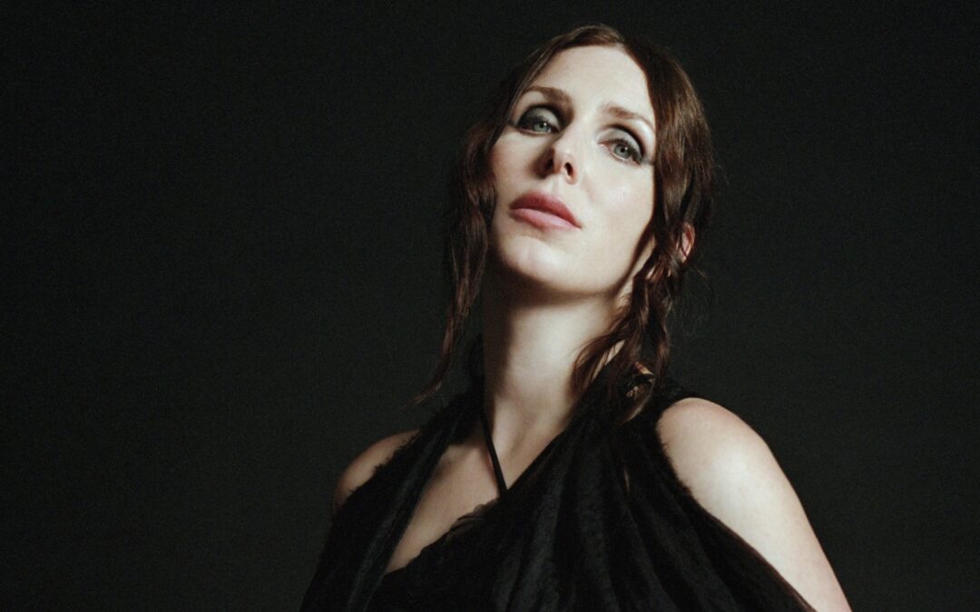 Chelsea Wolfe ismét az A38 Hajón!