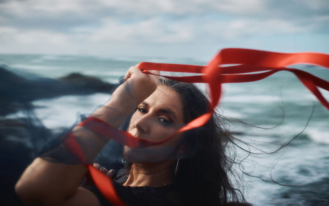 Nessi Gomes meditatív zenei utazásra hív az A38 Hajón