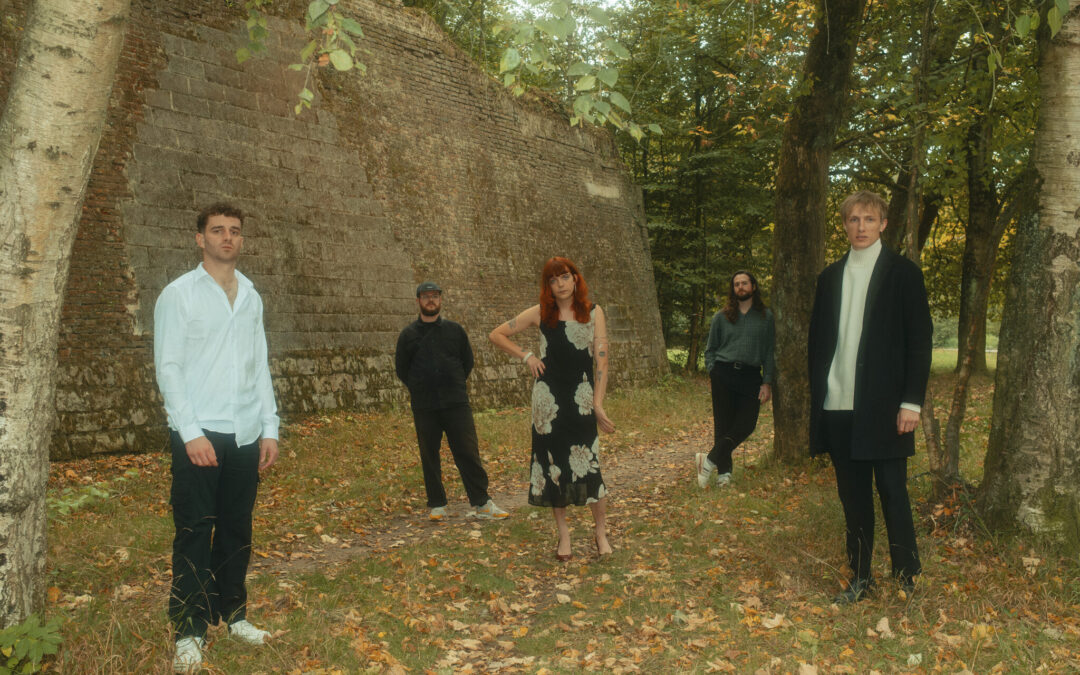 A Hajón koncertezik az IDLES kedvenc zenekara, a DITZ