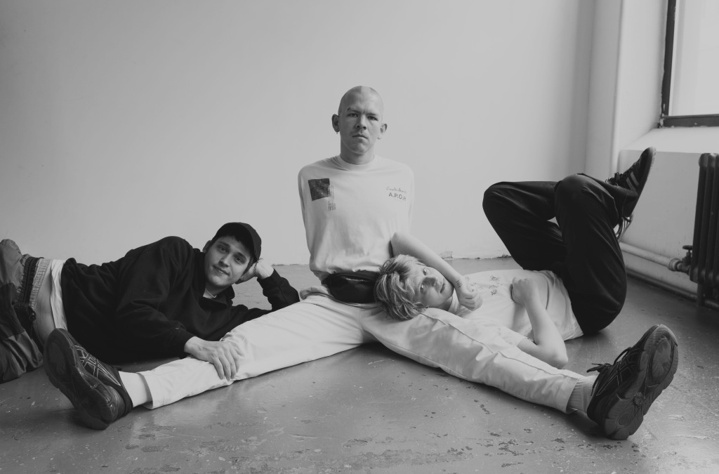 Rave for Saxophones: Smag På Dig Selv Bring Their Peaceful Riot to A38